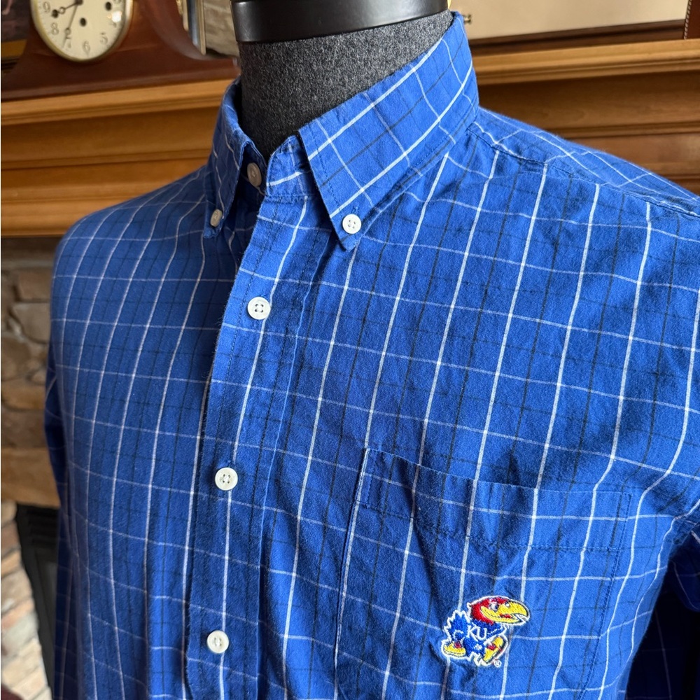 CRABLE 🏀 SPORTSWEAR Men’s Blue & White Vintage ‘KU JAYHAWKS’ Button Down - LRG